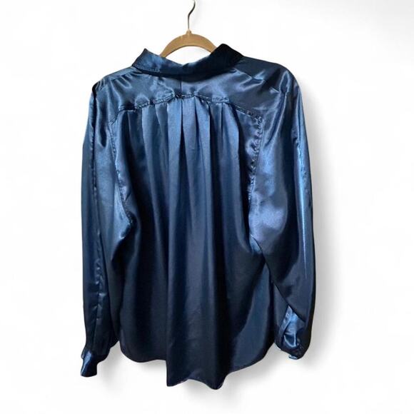 Vintage 80s excellent condition poly satin royal blue blouse size 16 XL - Picture 2 of 5